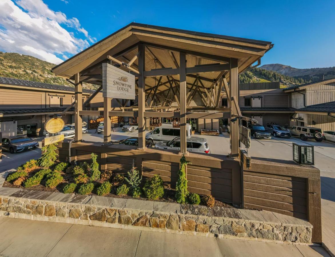 The Snowpine Lodge Альта Екстер'єр фото